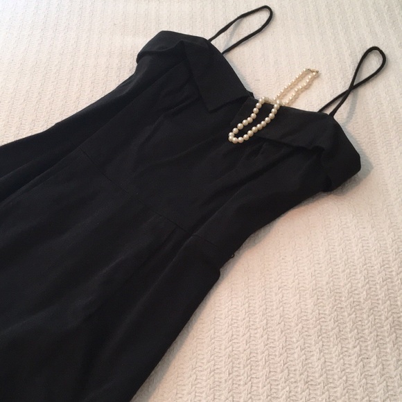 B. Moss Black Dress - Picture 1 of 5